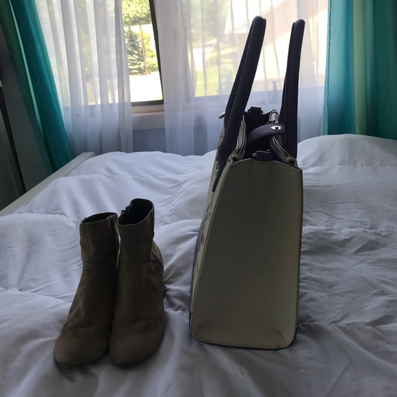 Gorgeous floral bag - Picture 5 of 5